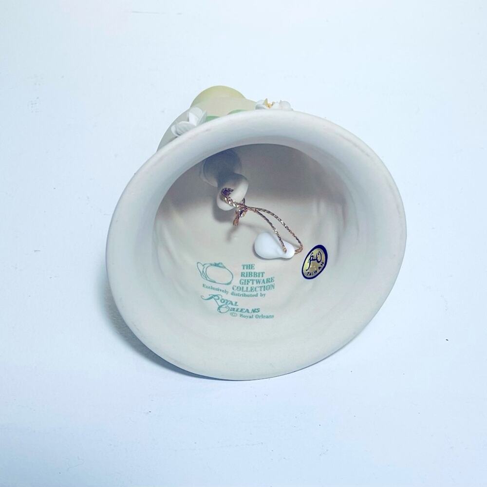 Frog Bell Ribbit Giftware Collection Porcelain Taiwan Frogs Dinner Bell - Picture 4 of 5